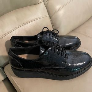 Clark’s Sharon Noel Oxford 9.5